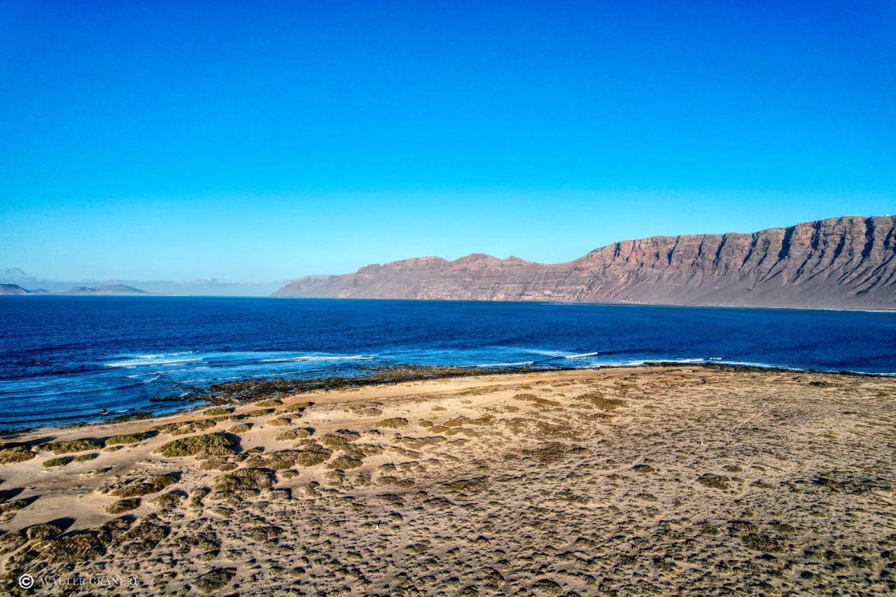 Casa Hespi-View To Famara Beach Eksteriør billede